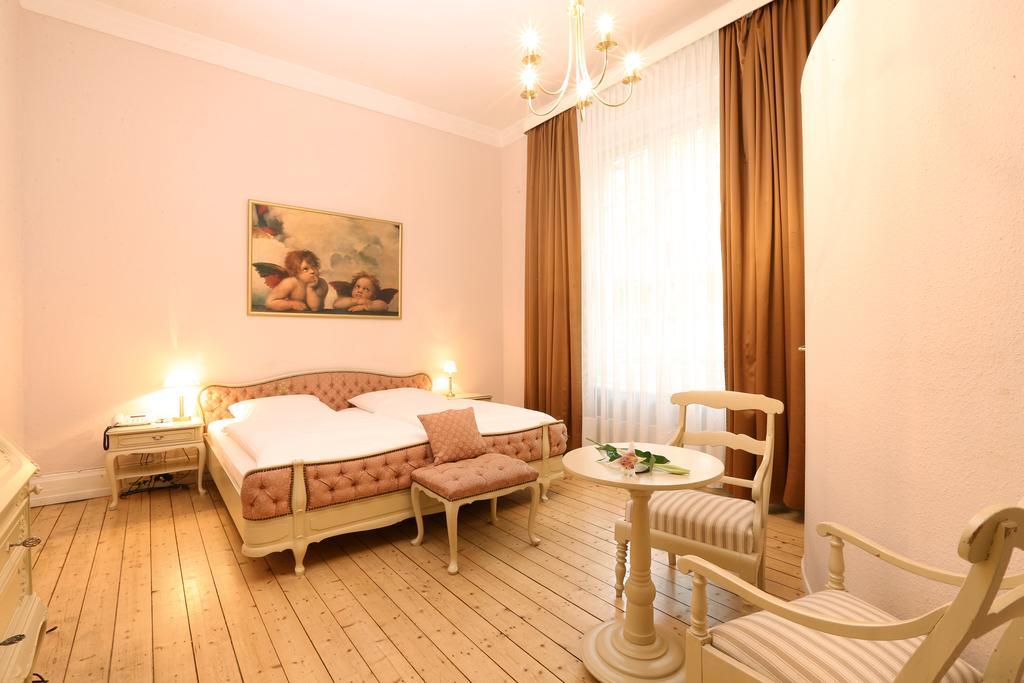 Hotel Amsterdam Хамбург Стая снимка
