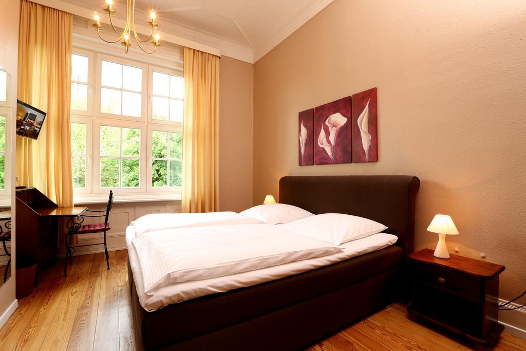 Hotel Amsterdam Хамбург Стая снимка